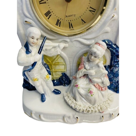 Vintage Colonial Couple Mantle Clock Porcelain Man w/ Violin Woman w/ Harp 10" - Picture 9 of 10